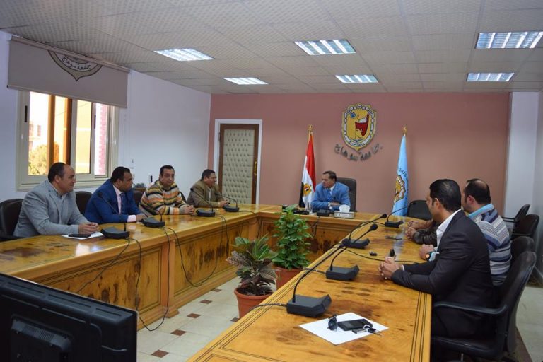 رئيس الجامعة يترأس اجتماع مجلس كلية التربية الرياضية