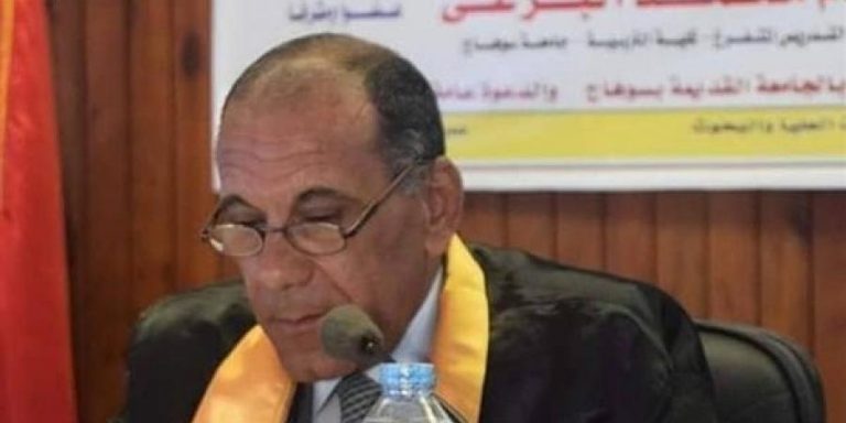 الاستاذ الدكتور/إبراهيم البرعى السيد قابيل قائما بعمل عميد كلية التربية الرياضية