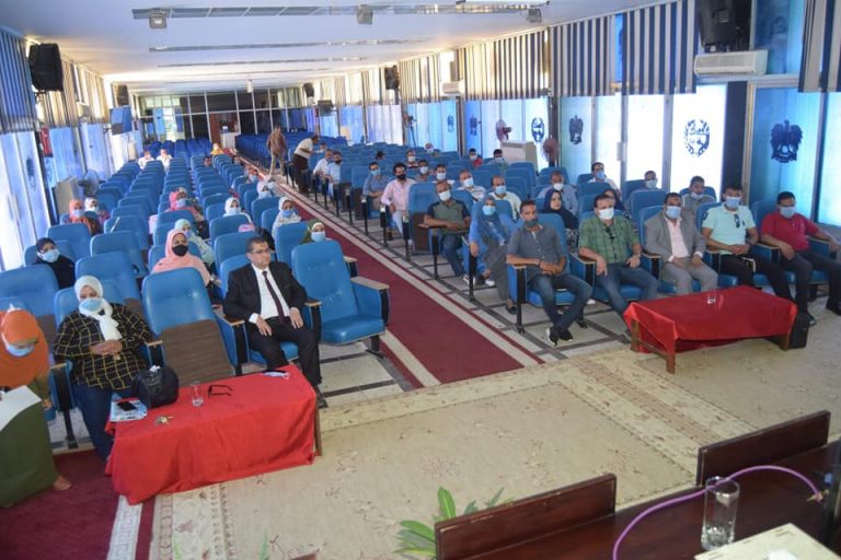 آليات تطبيق معايير الجودة في منظومة التعليم الهجين ندوة تعريفية تنظمها جامعة سوهاج