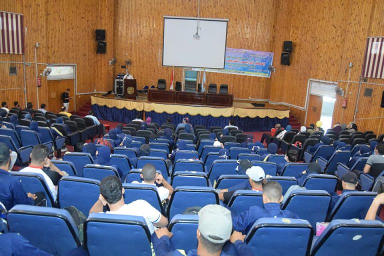 التربية الرياضية بسوهاج تكرم طلاب الفوج الأول في نهاية مشاركتهم بالمعسكر الدراسي التدريبي