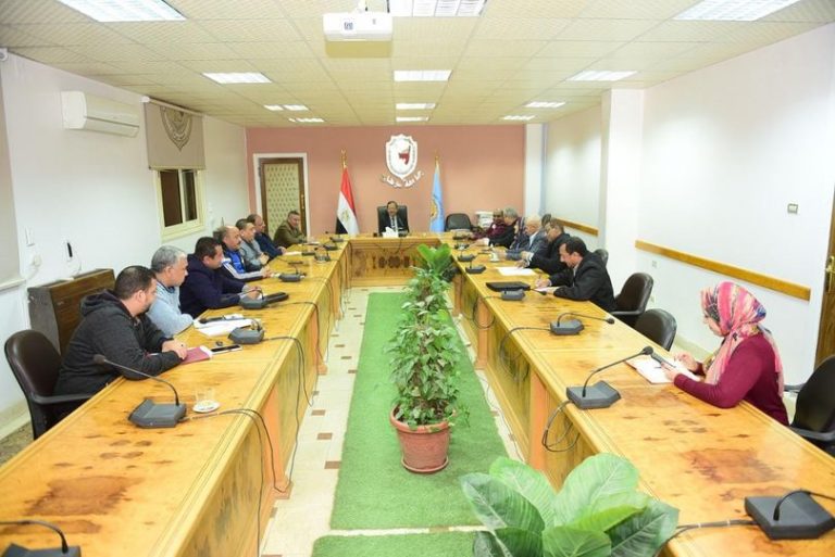 إجتماع بمديري العموم لمتابعة أعمال الصيانة الدورية للمقر الجديد
